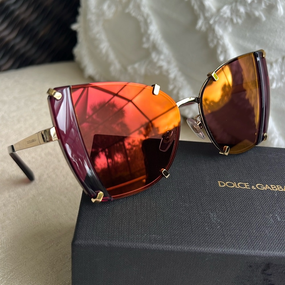 DOLCE & GABBANA 53mm BUTTERFLY style sunglasses - Picture 10 of 17